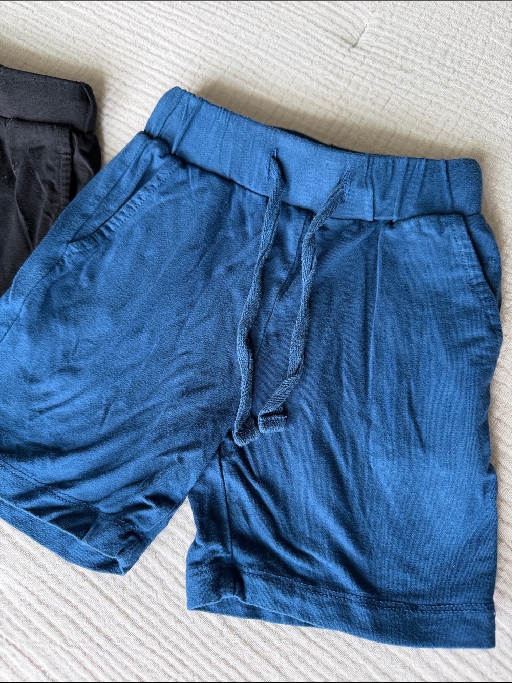 Kyte BABY Drawstring Shorts (2T bundle) - Picture 2 of 3